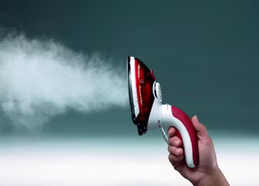 Travelling steam iron with rotating handle 230V / 800Watt perfect for the Mercedes-Benz Marco Polo