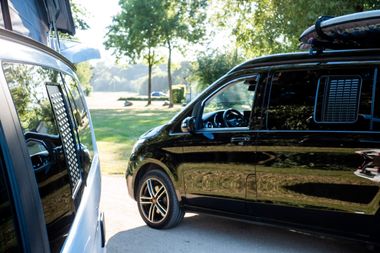 Das Frischluft - Set sorgt für ausreichend Lüftung im Mercedes-Benz Marco Polo mit Küchenzeile