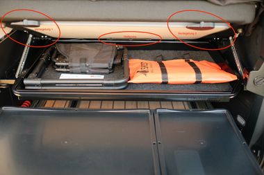Halterung Set für Camping Tisch für unter das Bett im Mercedes-Benz Marco Polo W447 
