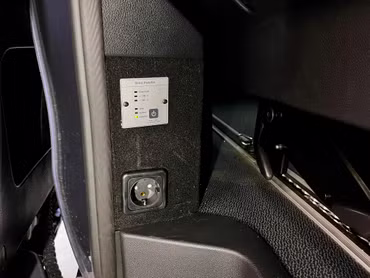 230V / 600-1200 Watt Dauerstrom, unsichtbar verbaut im Mercedes Marco Polo Horizon & Activity mit originalem Landstromanschluss 230V | ohne