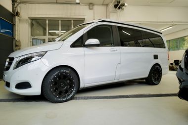 Jeu de roues Tout Terrain / Tout-terrain adaptable sur Mercedes-Benz Classe V, Vito, Marco Polo, Horizon, Activity - Delta 4x4 Klassik B 17" 235 /60/R17